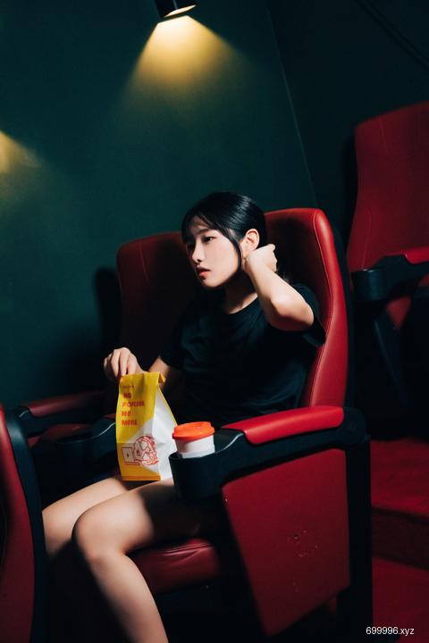  Sonson (손손) - Cinema girl_S.ver